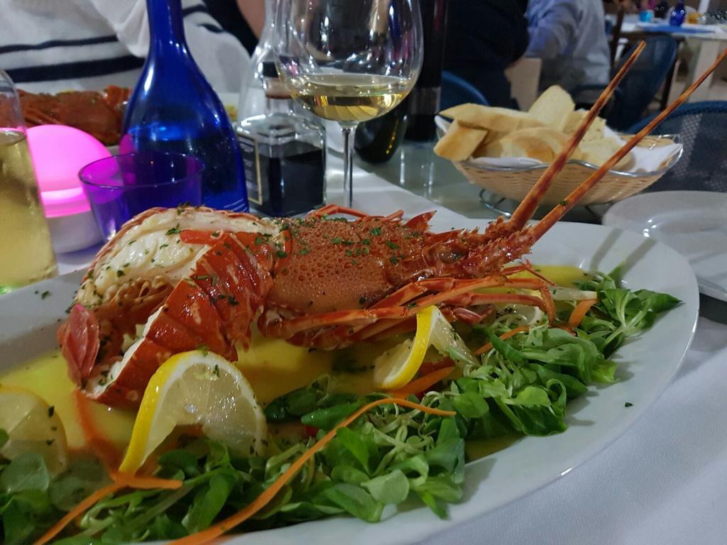 Hotel Villa Del Mare Sìnnai Екстериор снимка